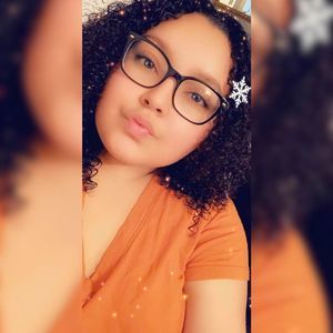 Meet your Posher, Karina